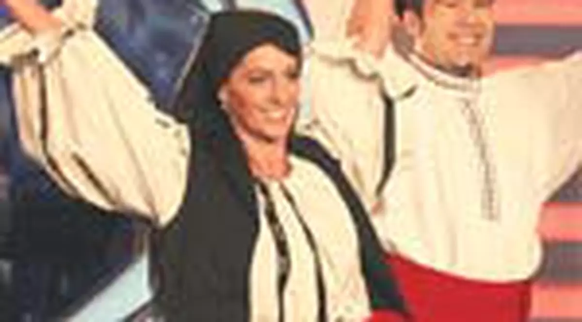 Nadia, invitata la 'Dansez pentru tine'