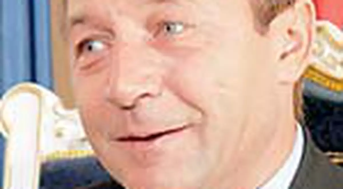 Bataie pe comisia de ancheta a presedintelui Basescu