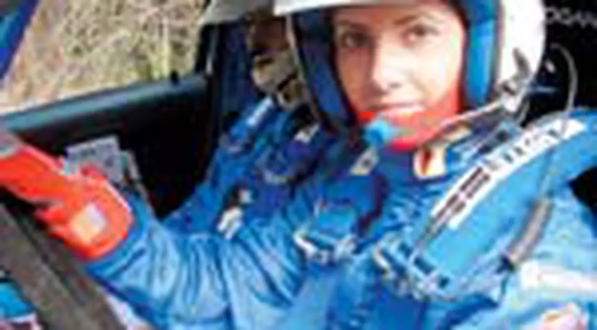 Este cea mai tanara femeie-pilot din Romania