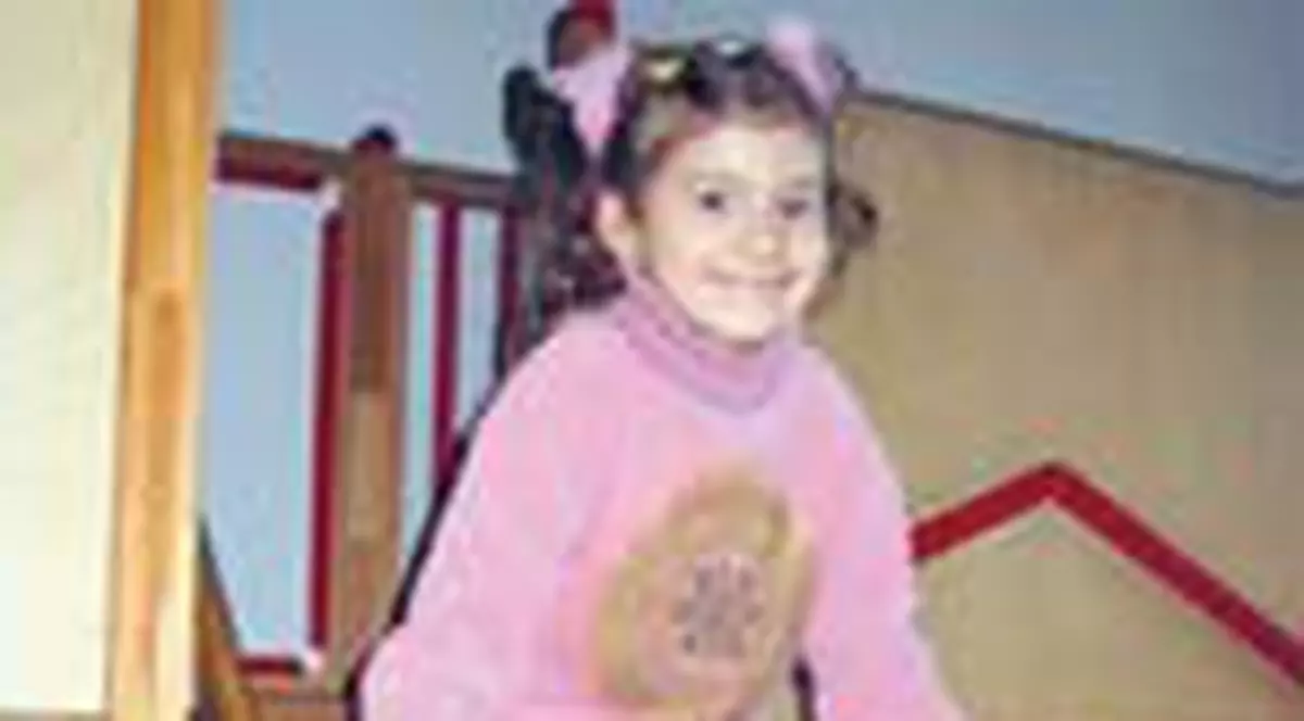 Ajutati-o pe Ioana sa auda!