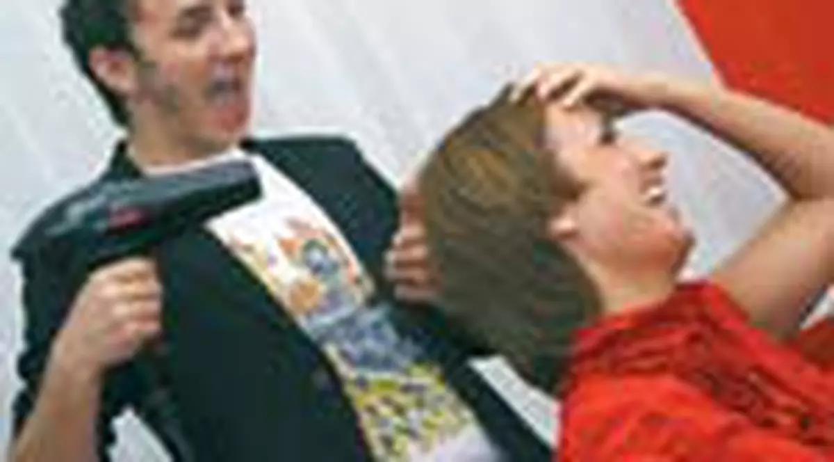 Traistariu si-a deschis coafor