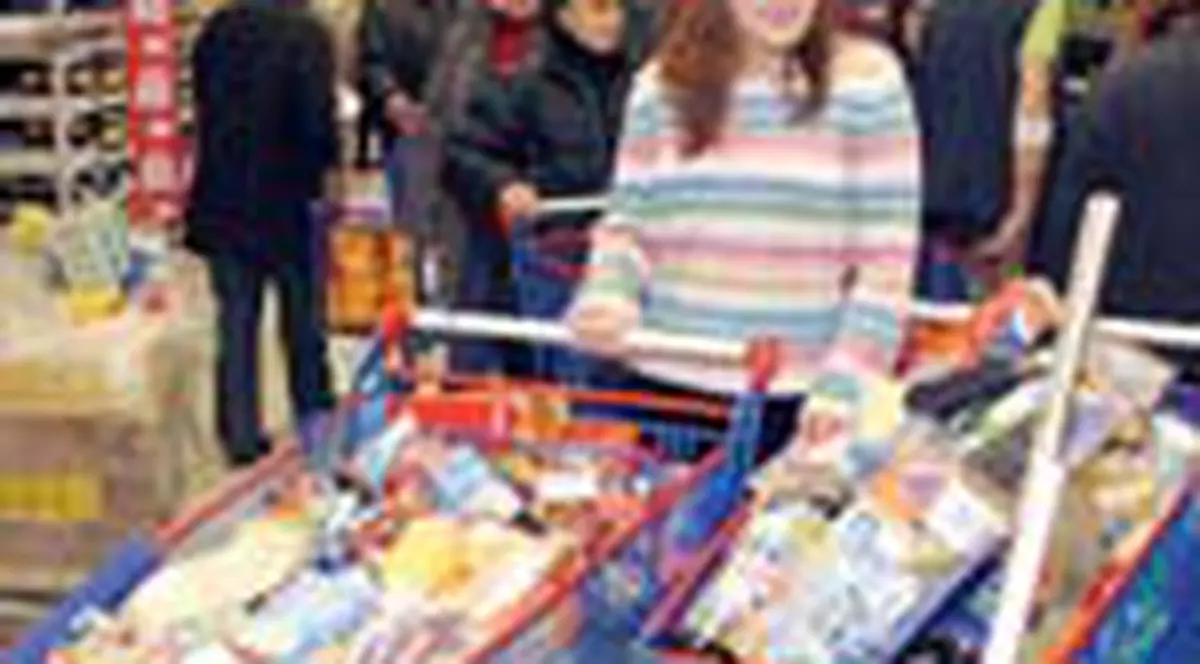 Romanii au cumparat dublu fata de 2006