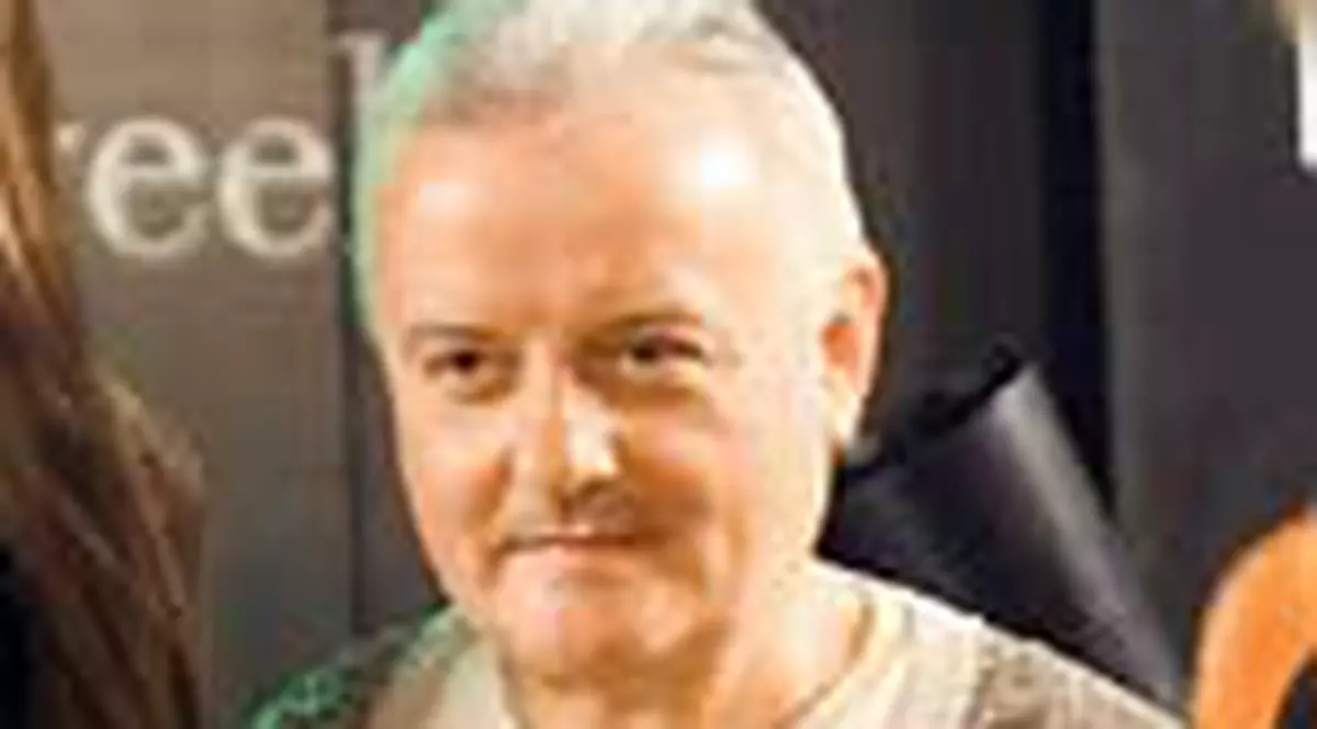 Irinel si-a etalat tinuta de 5.000 &euro;