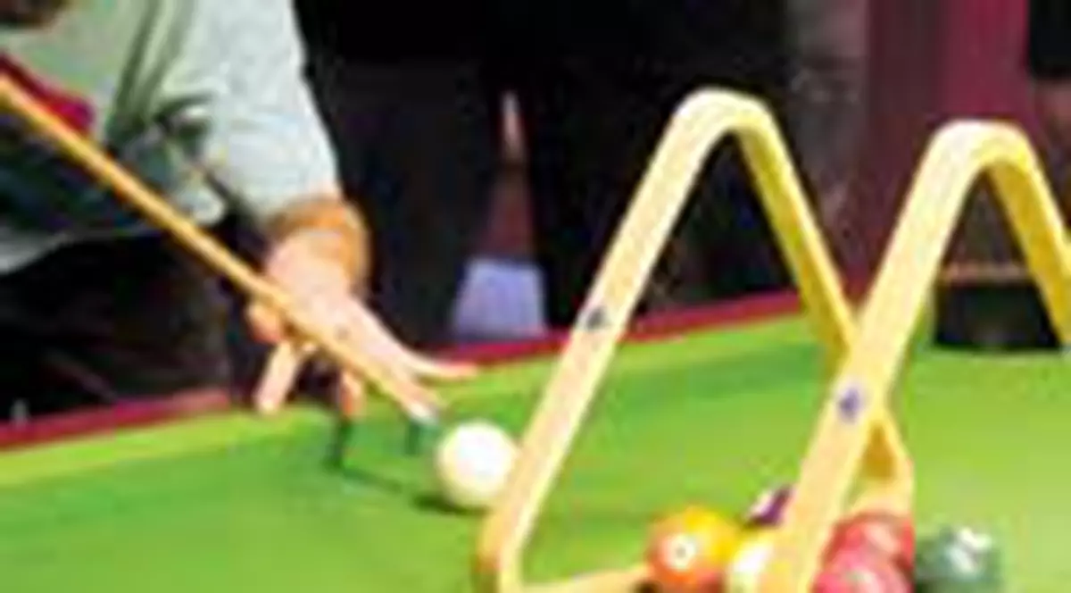 El  a inventat lovitura 'Dica si Paraschiv'