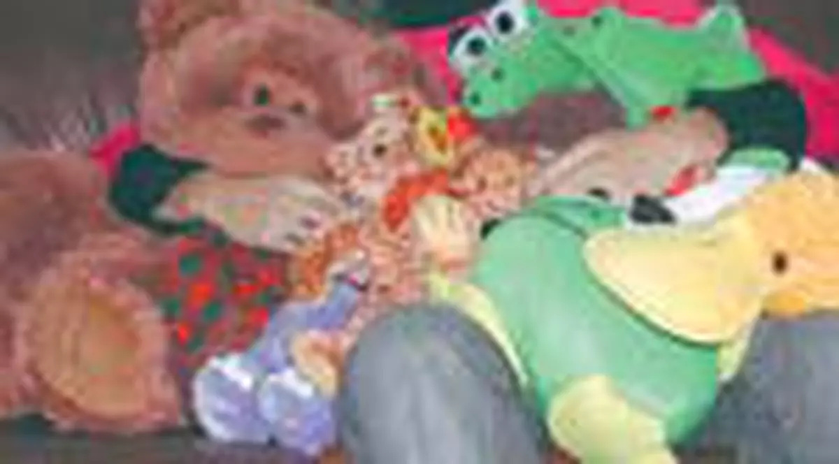 Potec vrea mancare de la mama