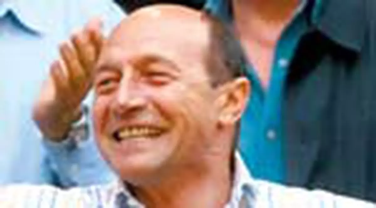 Basescu a petrecut pana dimineata
