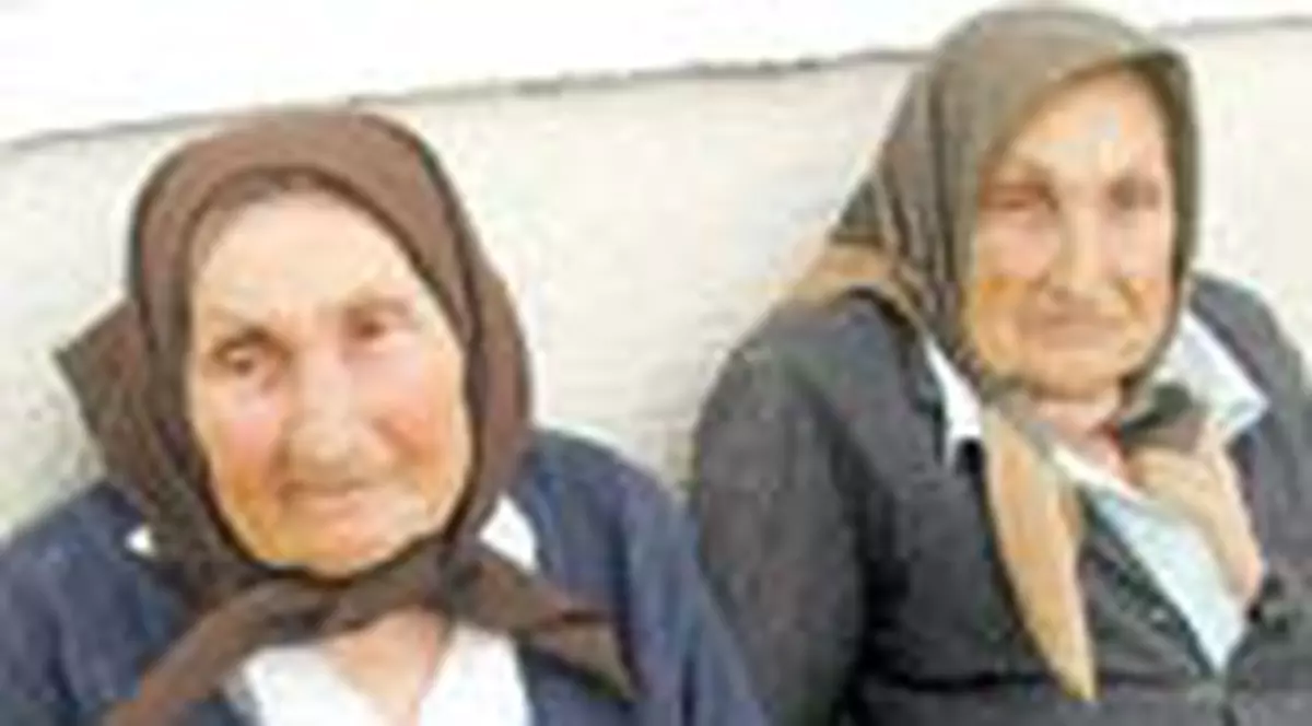 Bunicutele Libertatii au implinit 80 de ani