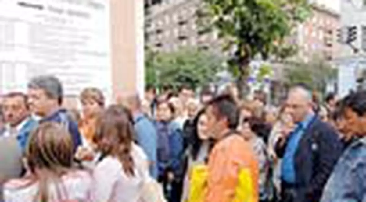 'Romanii vin in Marea Britanie sa se faca circari'