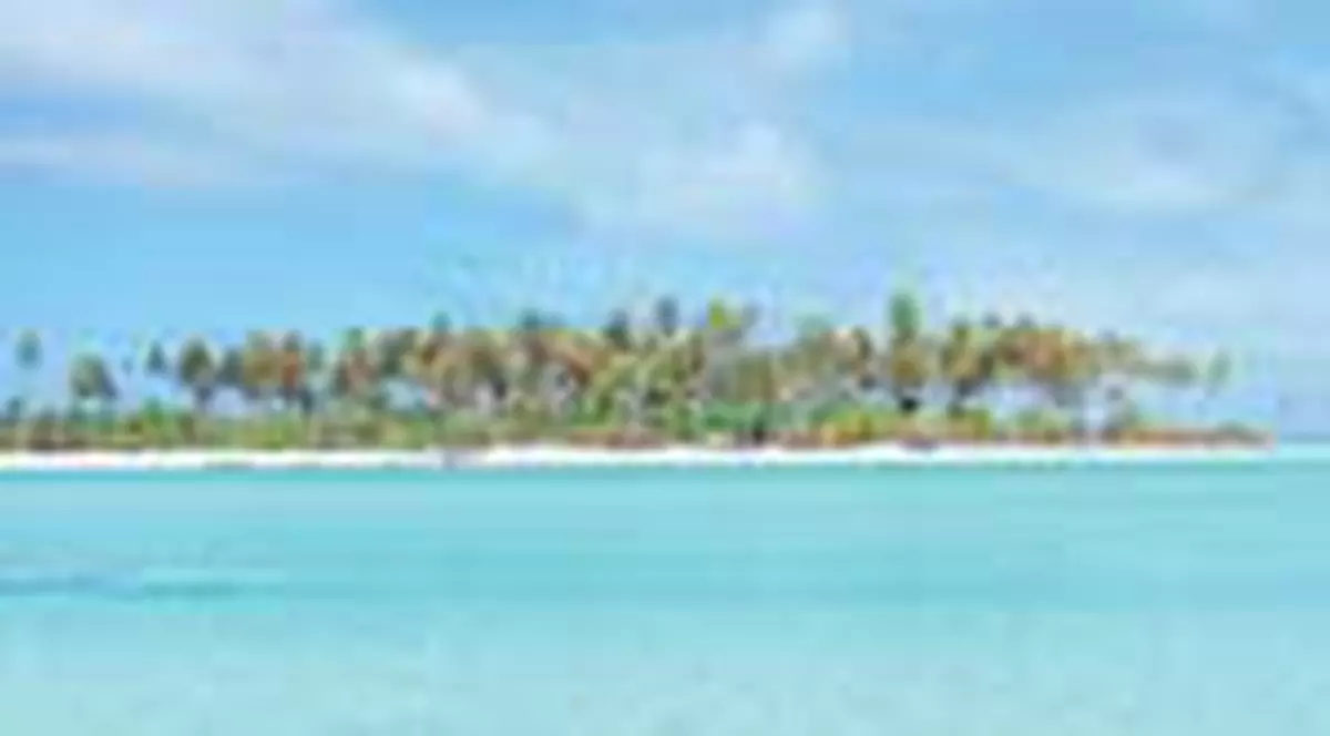 Luna de miere pe 'Insula Iubirii'