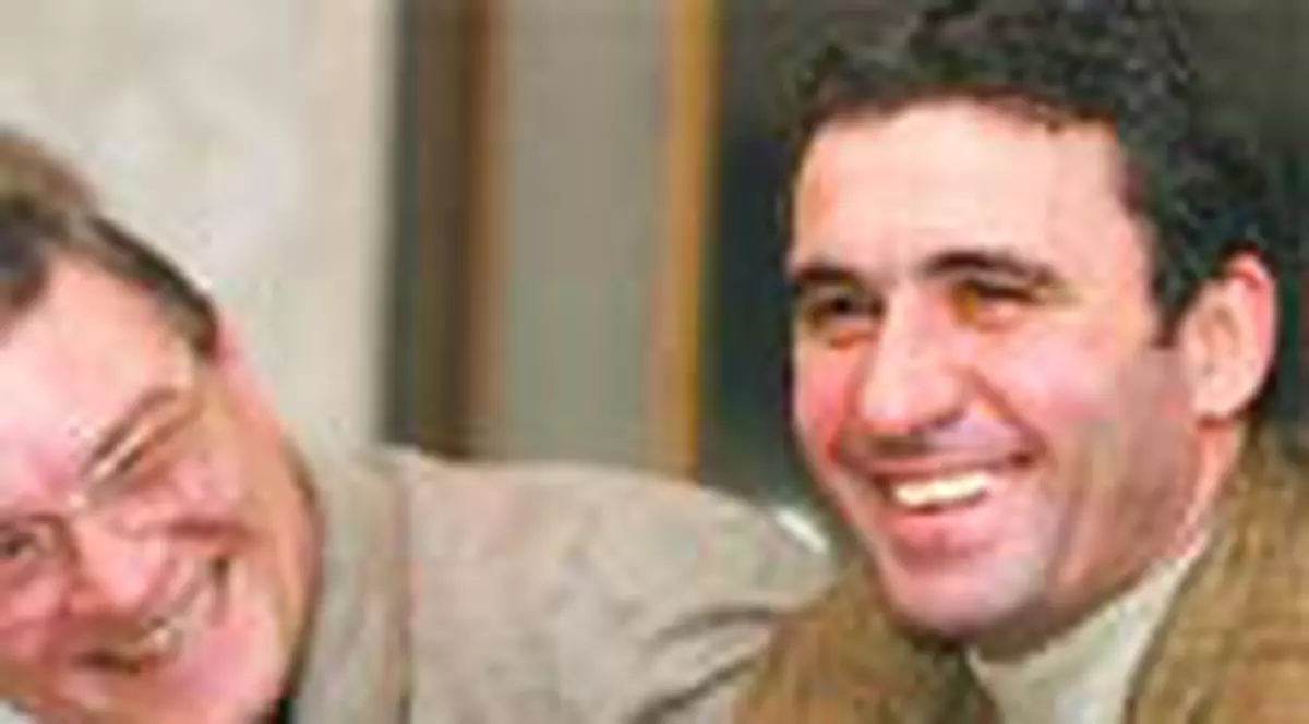 'Regele', chemat la raport in fata 'Nasului'