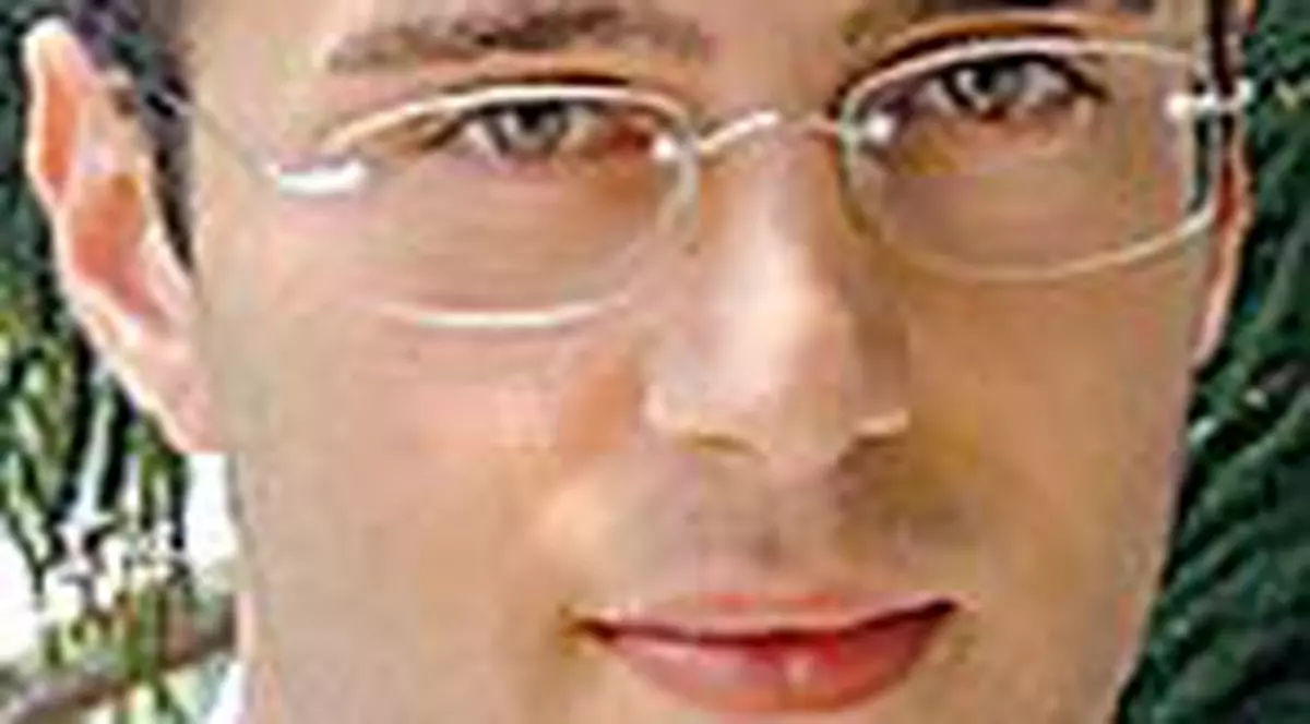 Adi Bucur isi face casa la Snagov