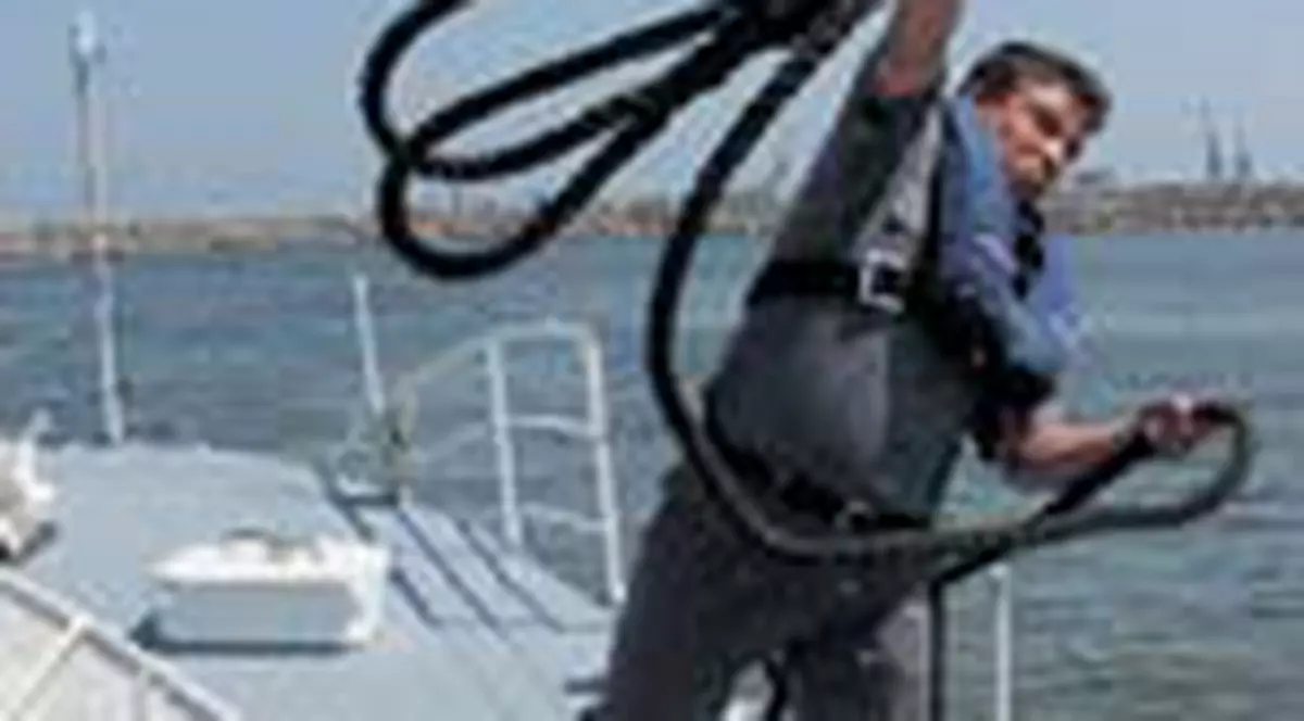 'Vanatorii' de braconieri