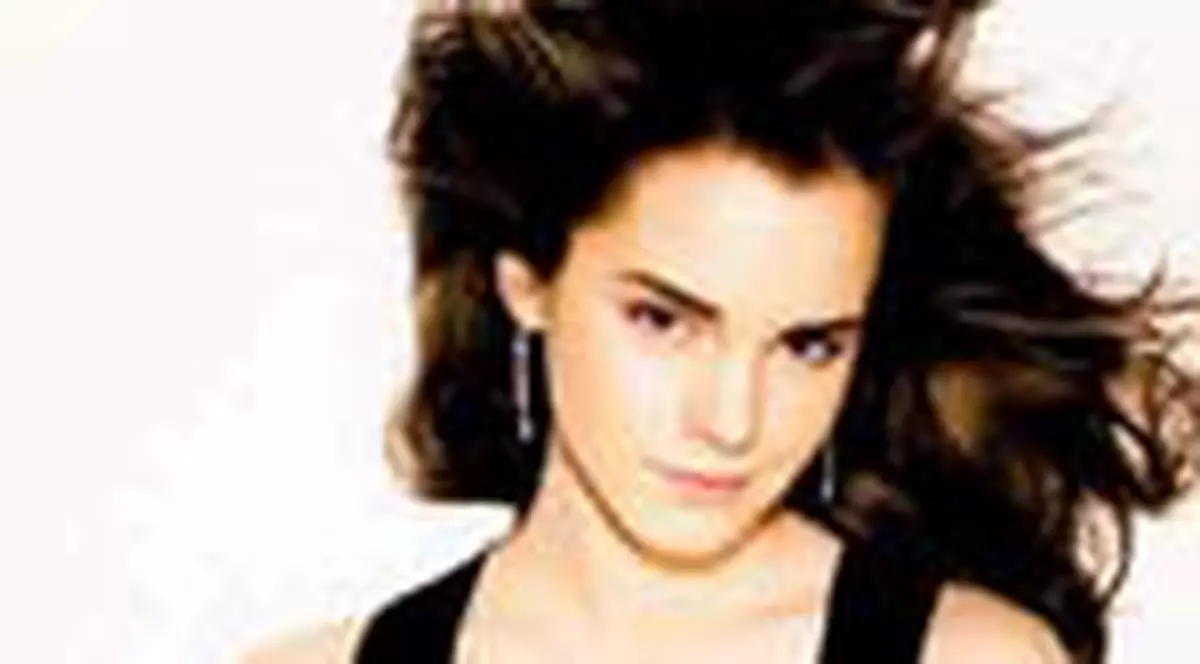 Colega lui Harry Potter a intrat in lumea modei