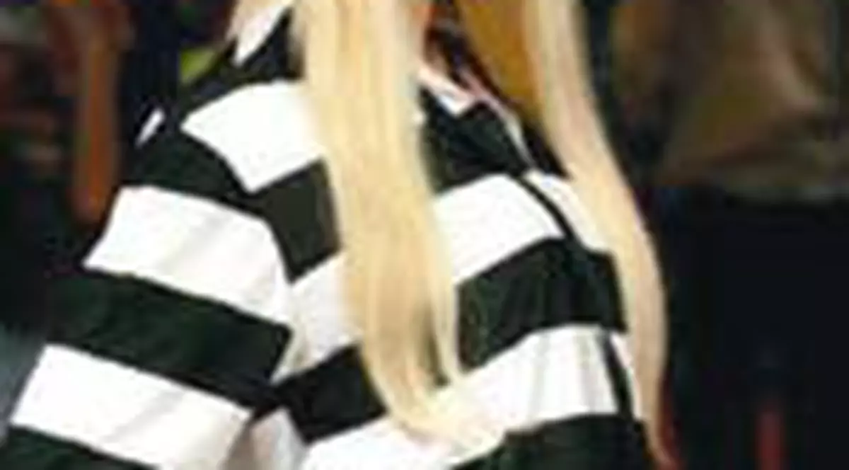 Paris Hilton este in greva foamei