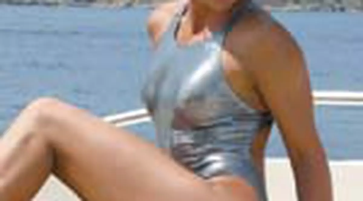 'Isi va bate joc de tine'