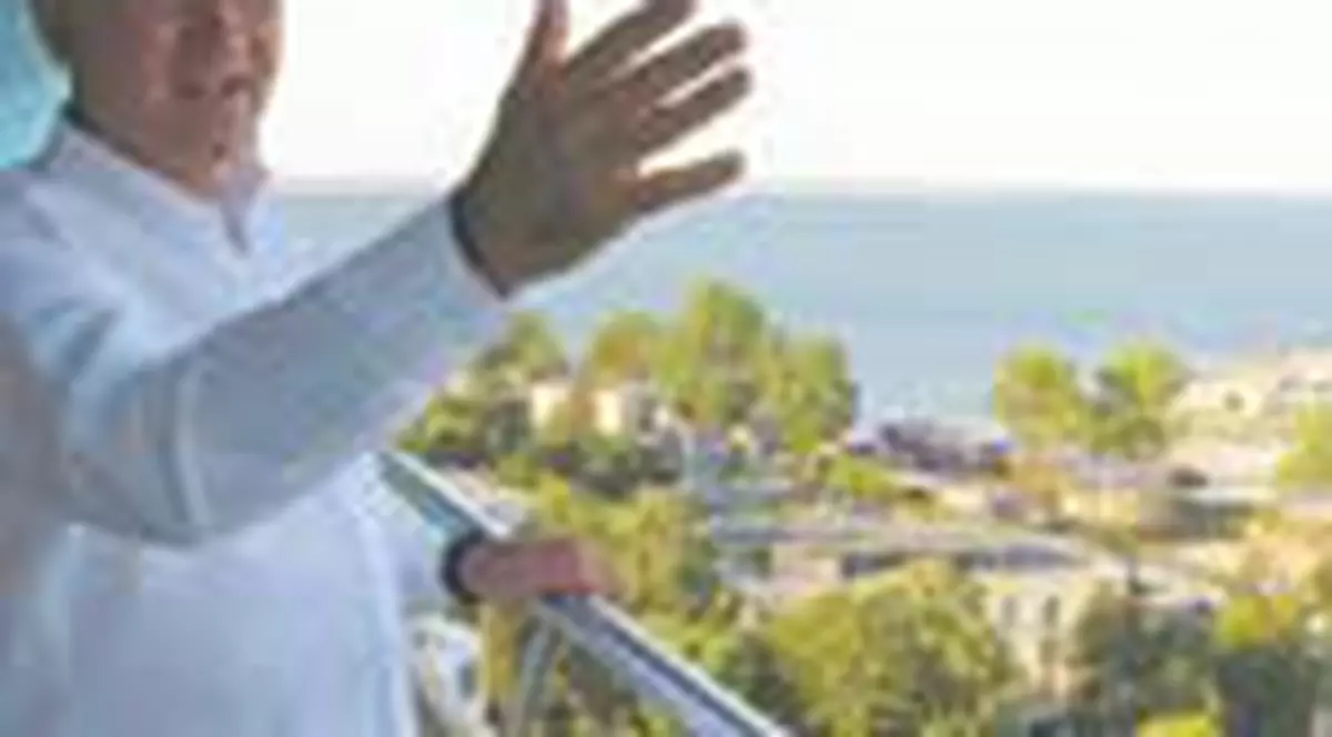 Copos: 'Gigi Becali, sforarul numarul 1'