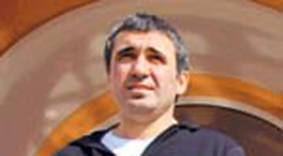 Gica Hagi a fost lacatus mecanic