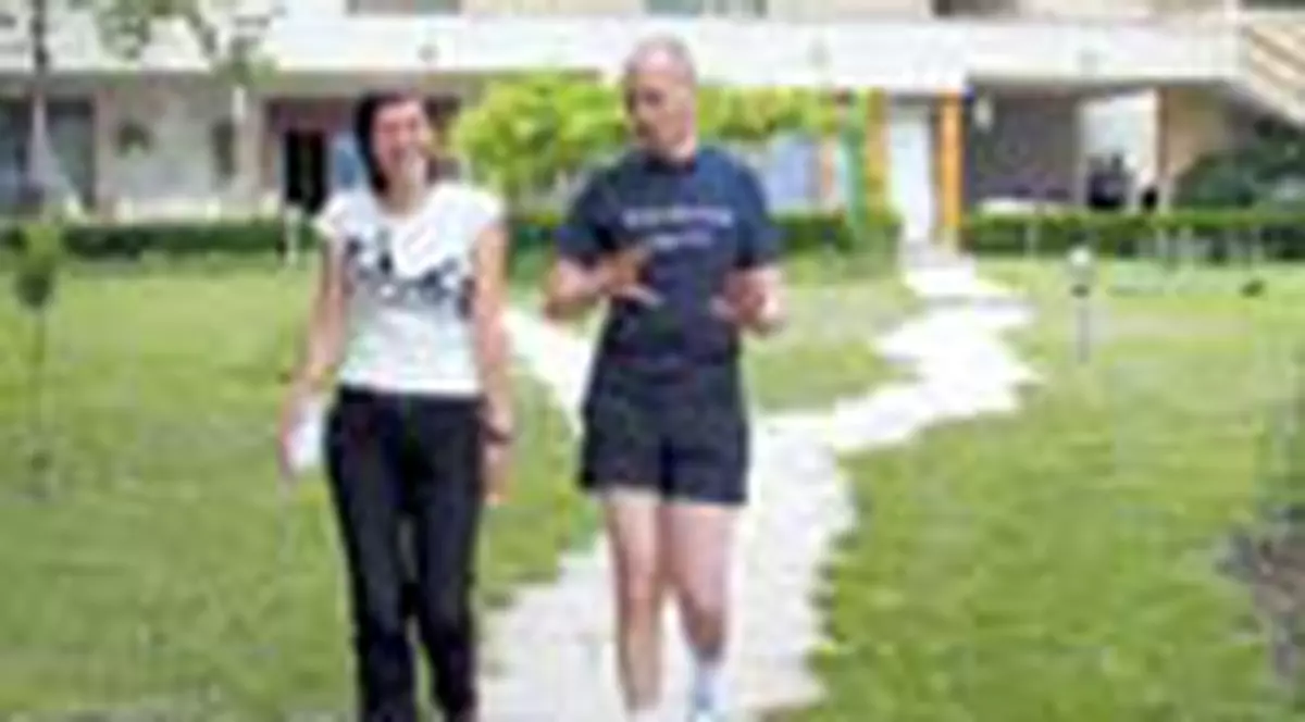 Vacaroiu si Olteanu  impart vila de la mare