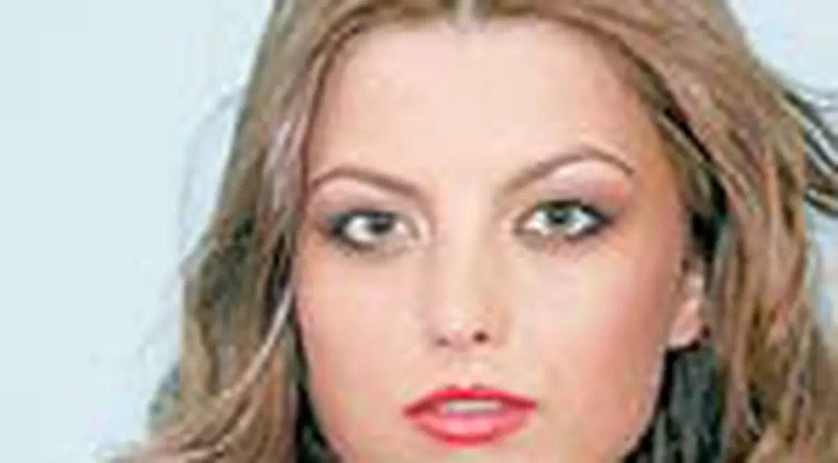 Elena Gheorghe isi serbeaza ziua in Bulgaria