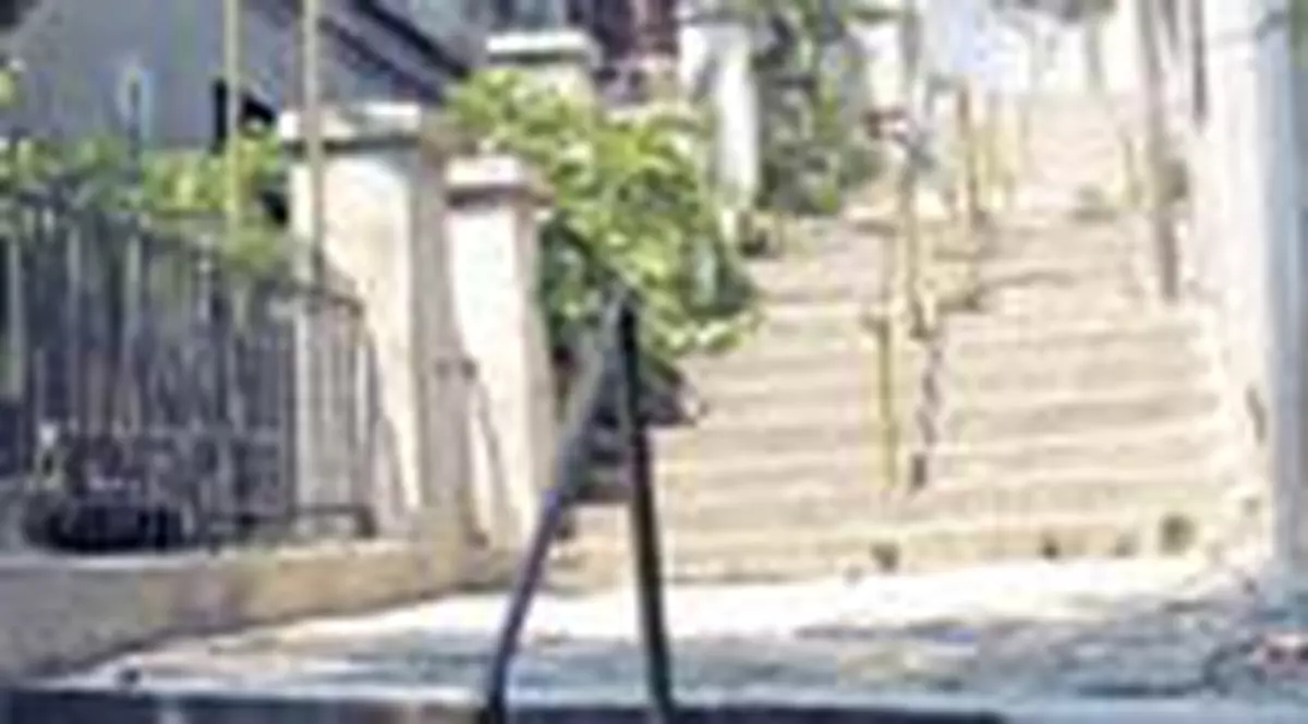 Iata unica strada in trepte  din Capitala!