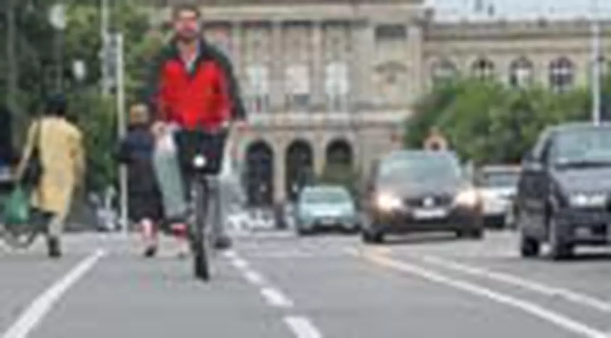 Asa e la ei - Asa e la noi