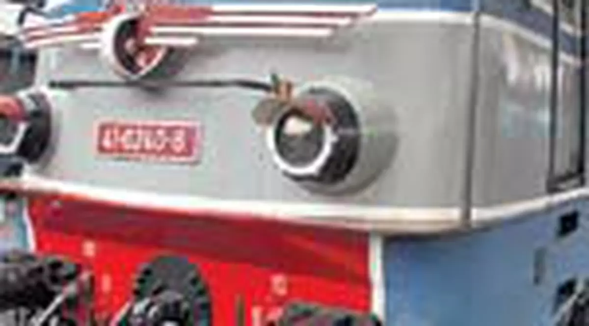 Inca doua trenuri accelerate spre litoral