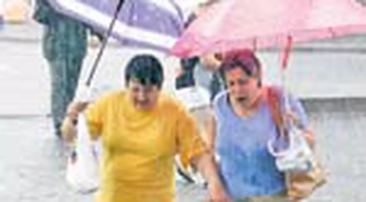 Atentie, vin ploile!