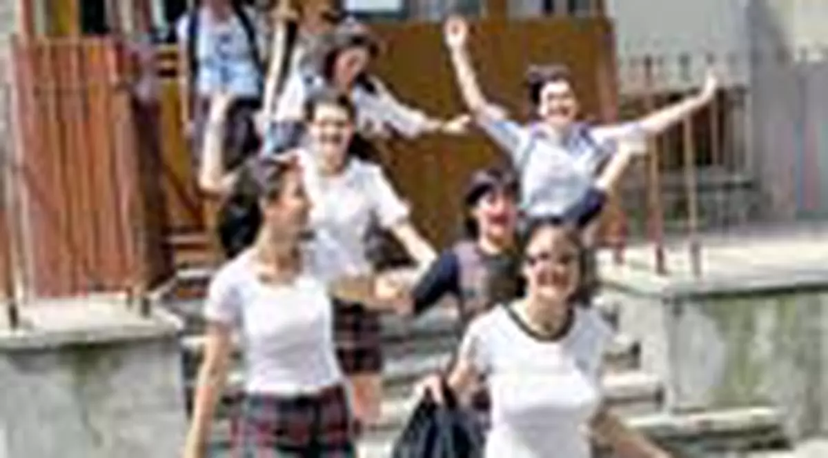 Elevii romani, campioni la vacante 