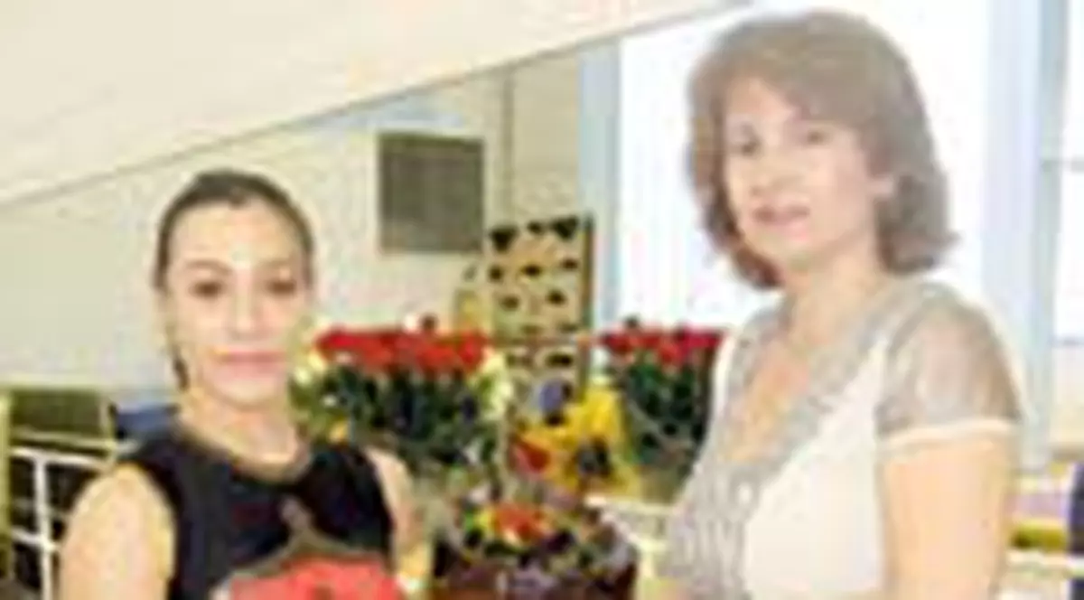 Cadou din aur pentru Catalina!