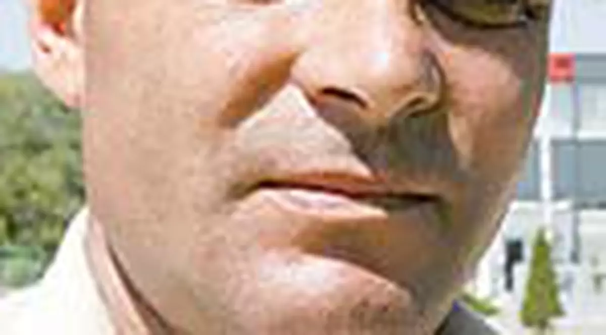 Credeti ca va castiga marele bilet al lui Stelian Ogica? 
