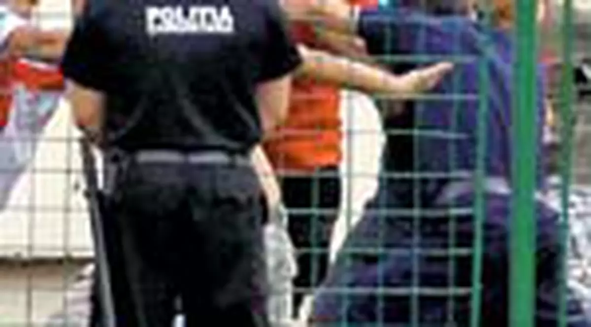 Huliganul care a batut jandarmii a fost prins