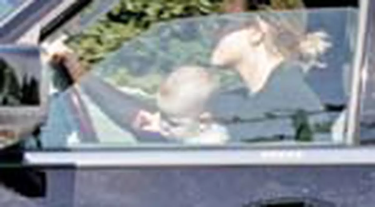 Anchetata ca si-a maltratat copiii