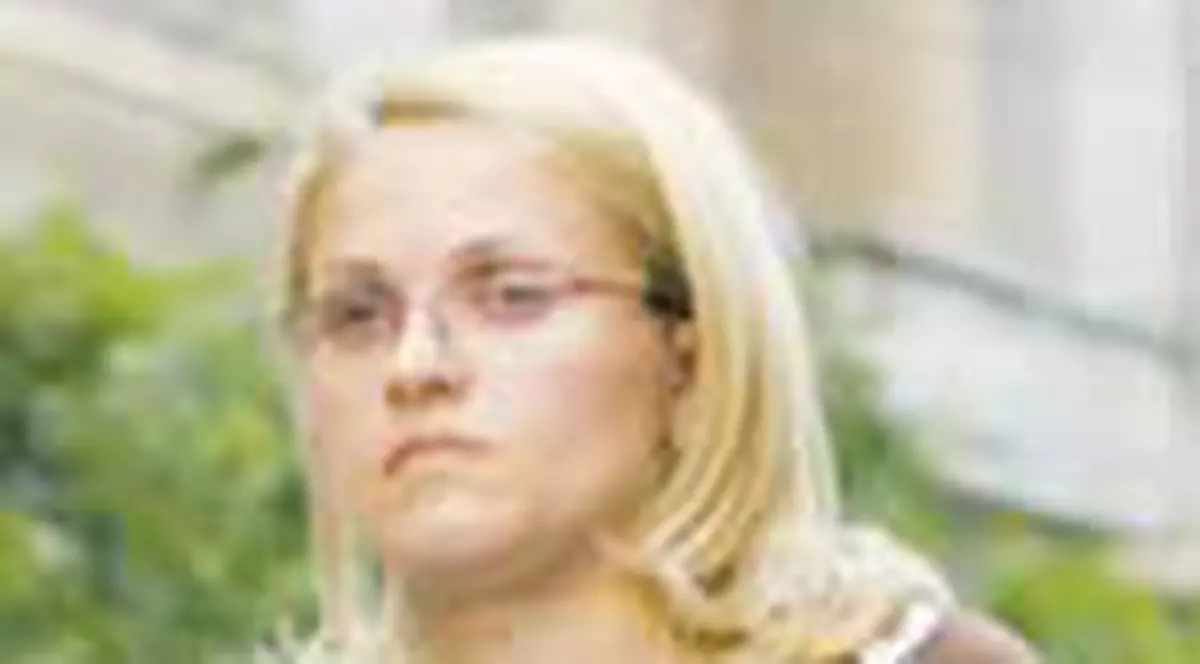 Divort de ochii lumii?