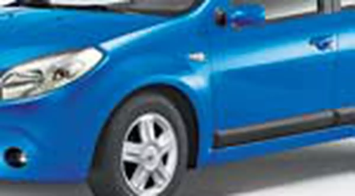 Dacia Sandero va costa 5.000 euro