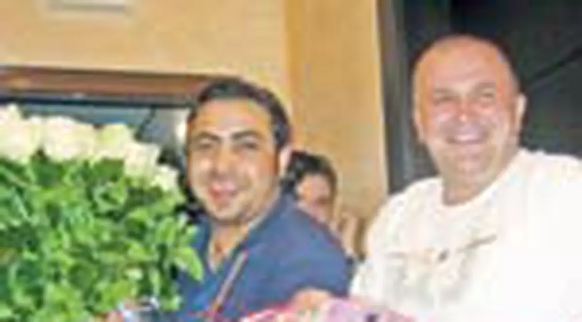 Un curcan pentru nasul 'Axinte'