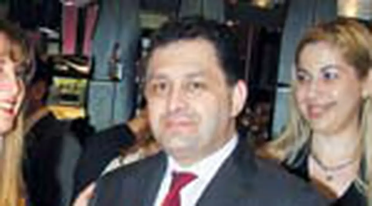 Vanghelie, mana-sparta