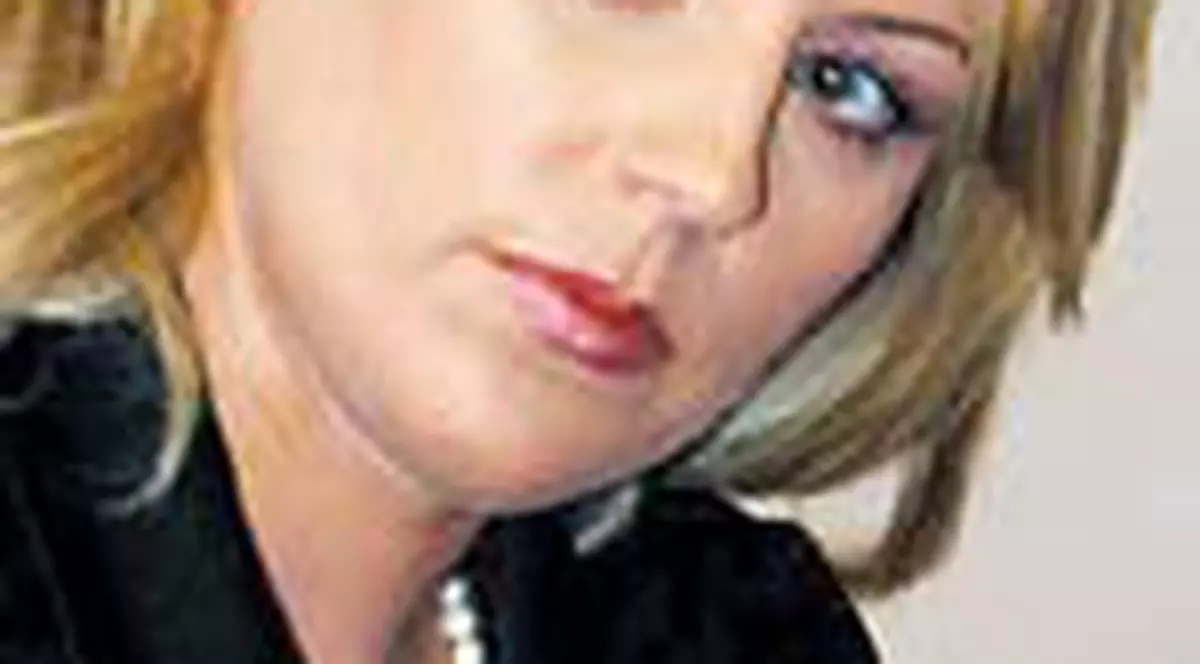 Sotia premierului e notar de nota 9,60