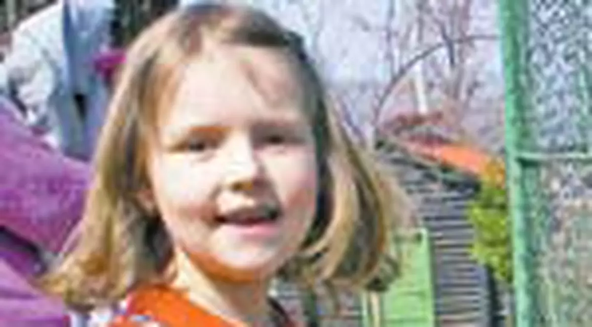 Timeea este scolarita