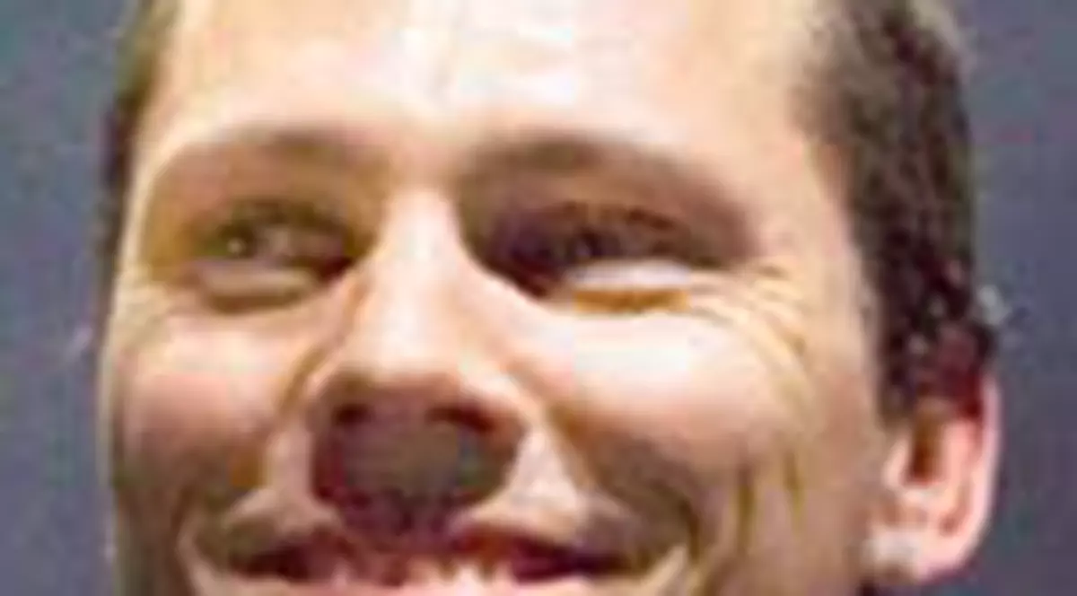 Tiesto mixeaza o piesa a trupei Sistem