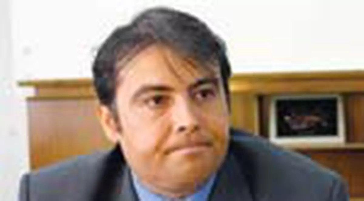 'Cioroianu e ca un mar frumos dar gaunos!'