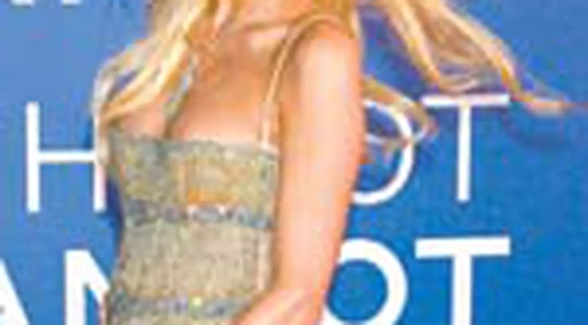 Paris, ce zgarcita esti!