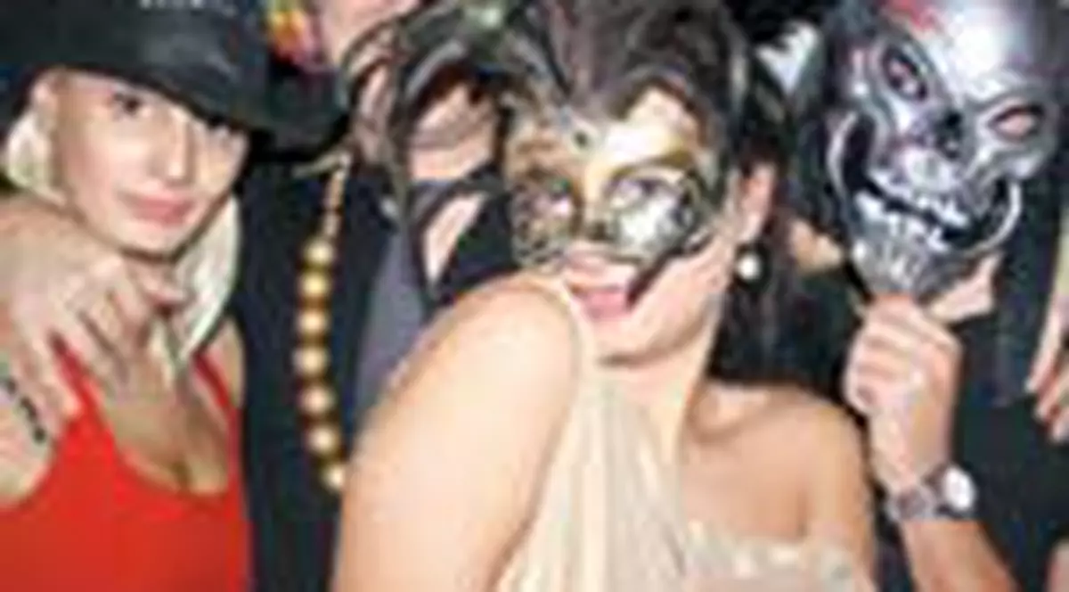 Asa au petrecut de Halloween