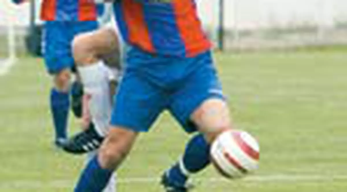 Bunica, batut in vestiar?