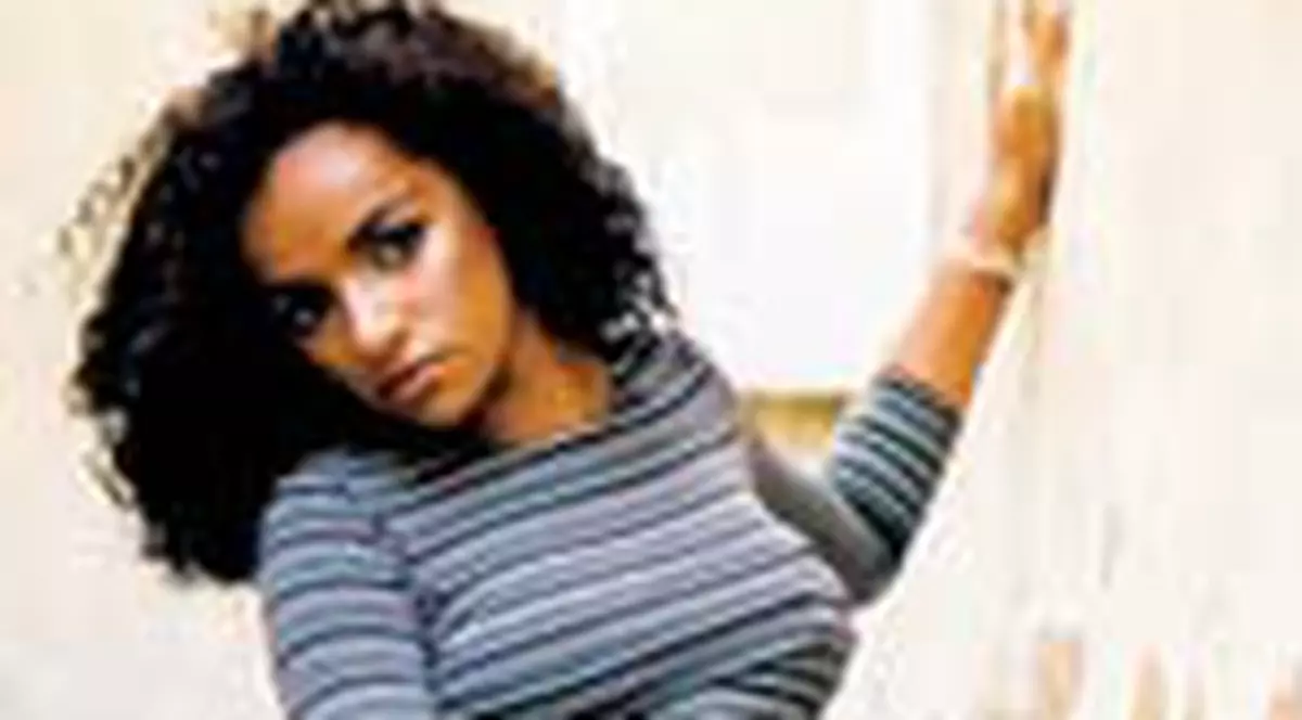 Ea este viitoarea sotie a lui Gueye Mansour