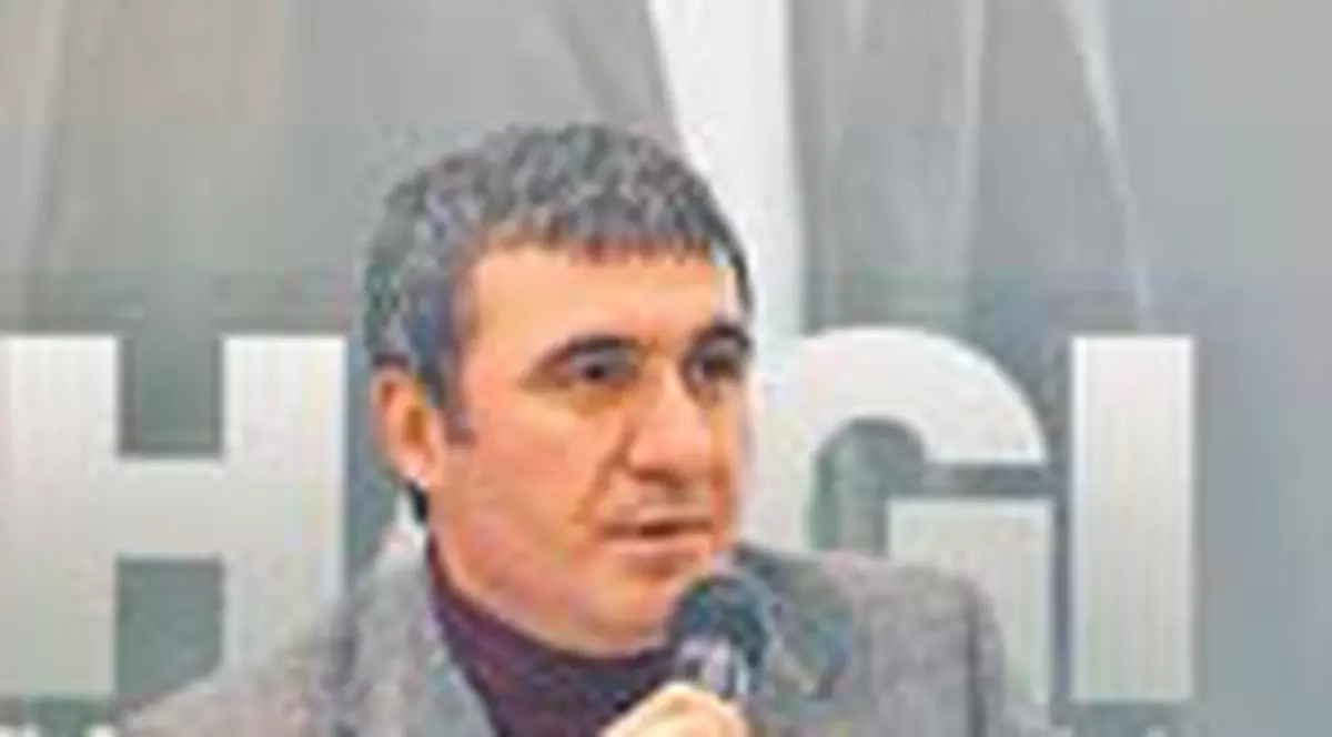 'Iarta-l, Doamne, ca nu stie ce zice!'