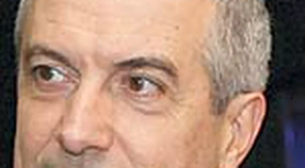 Base si Tari zboara impreuna la Bruxelles