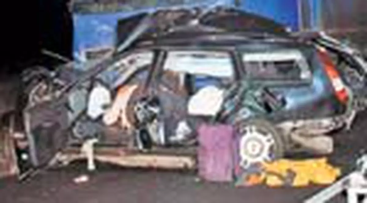 7 morti si 25 de raniti 