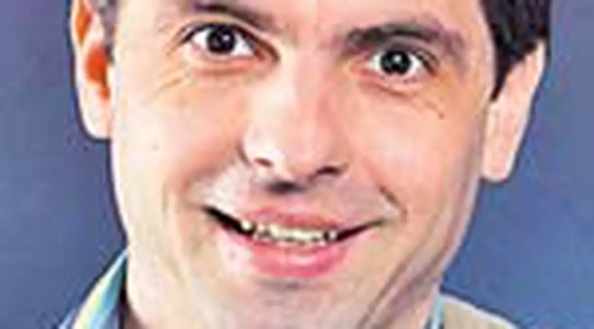 Dan Negru a facut singur cusca pentru cainele sau