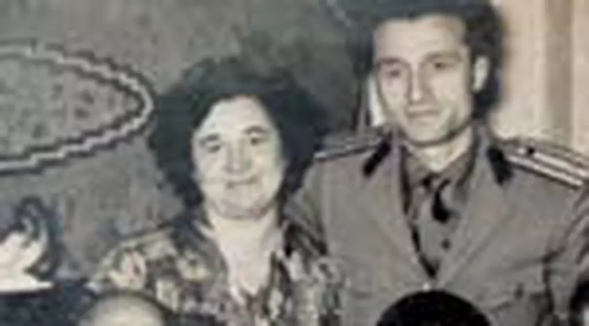 V-ati luat-o pe cocoasa!