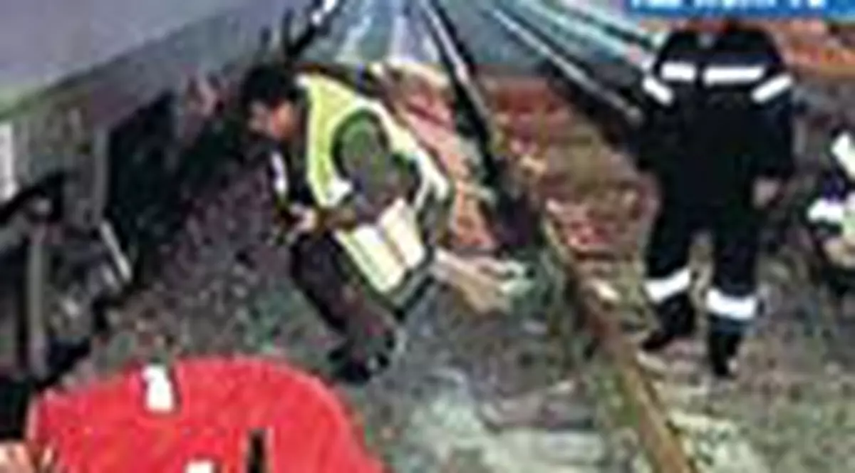 Strivit sub rotile trenului